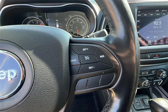 used 2020 Jeep Cherokee car, priced at $21,899