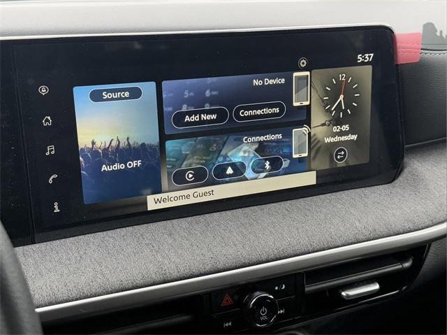 new 2025 Nissan Kicks car, priced at $24,367