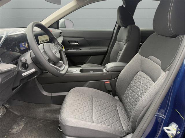 new 2025 Nissan Kicks car, priced at $24,367