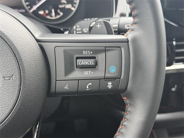 new 2025 Nissan Pathfinder car, priced at $43,382
