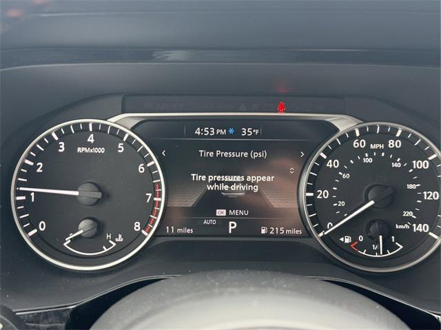 new 2025 Nissan Pathfinder car, priced at $43,382