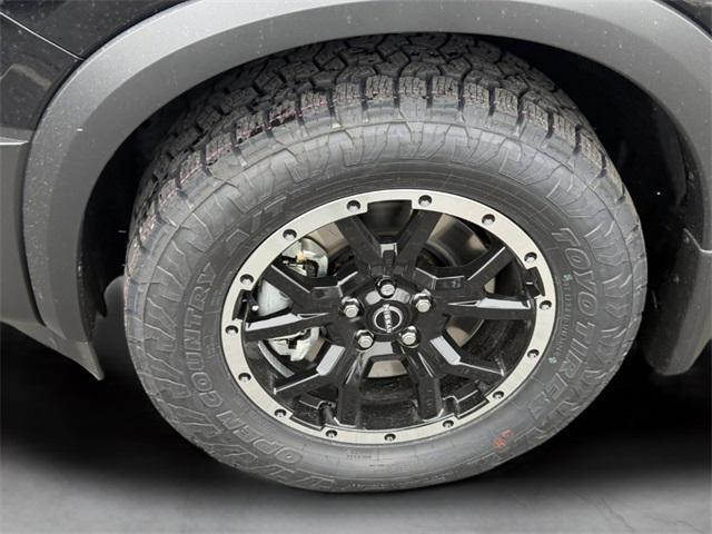 new 2025 Nissan Pathfinder car, priced at $43,382