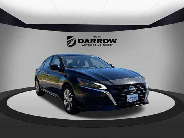 new 2025 Nissan Altima car, priced at $23,303