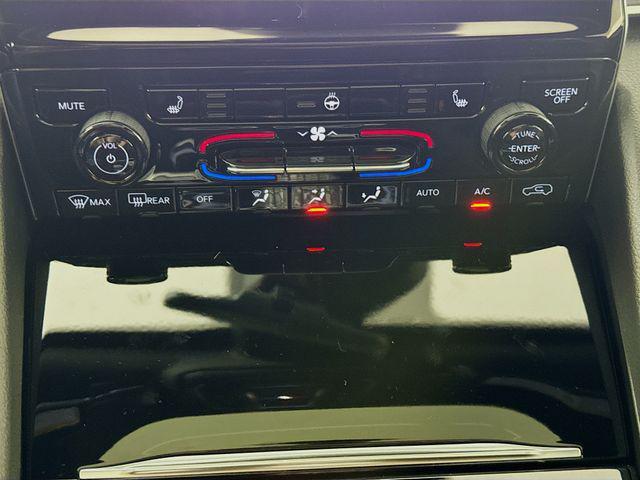 new 2025 Jeep Grand Cherokee car, priced at $40,915