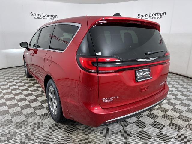 new 2024 Chrysler Pacifica car, priced at $42,960