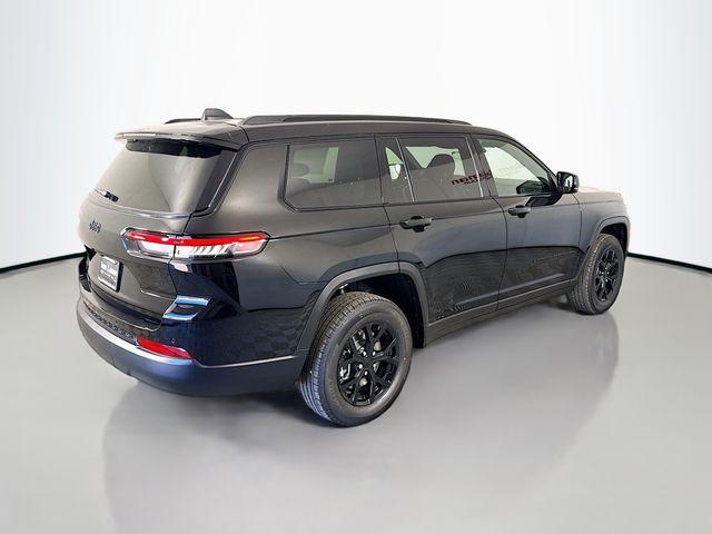 new 2025 Jeep Grand Cherokee L car, priced at $42,230
