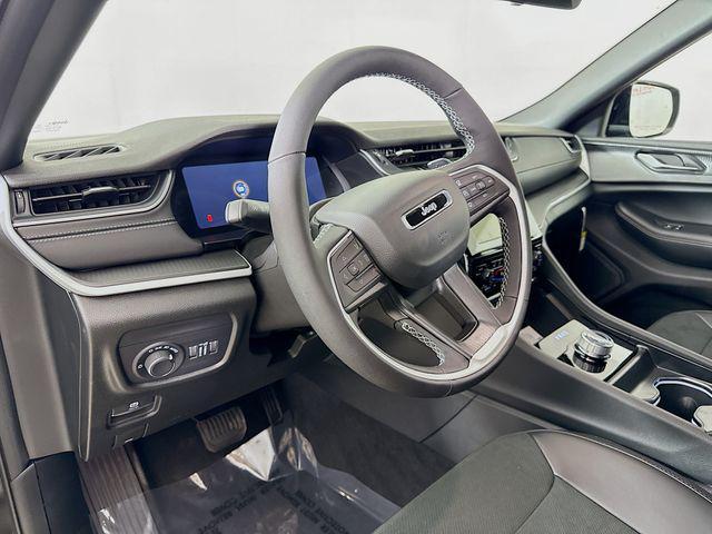 new 2025 Jeep Grand Cherokee L car, priced at $42,230