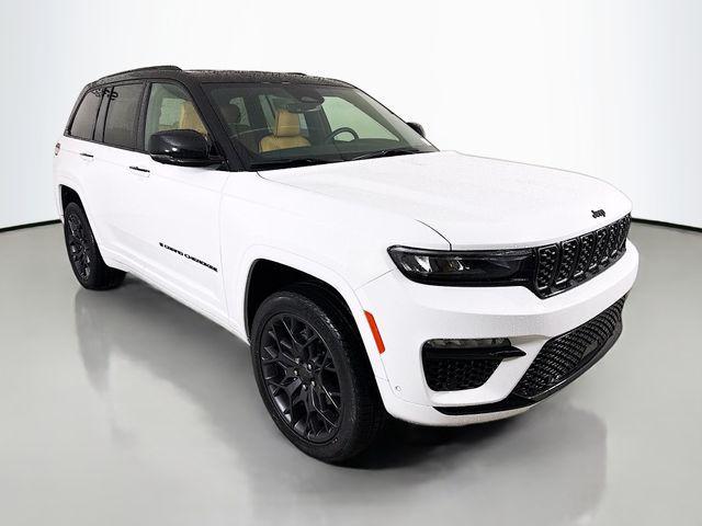 new 2025 Jeep Grand Cherokee car, priced at $56,080