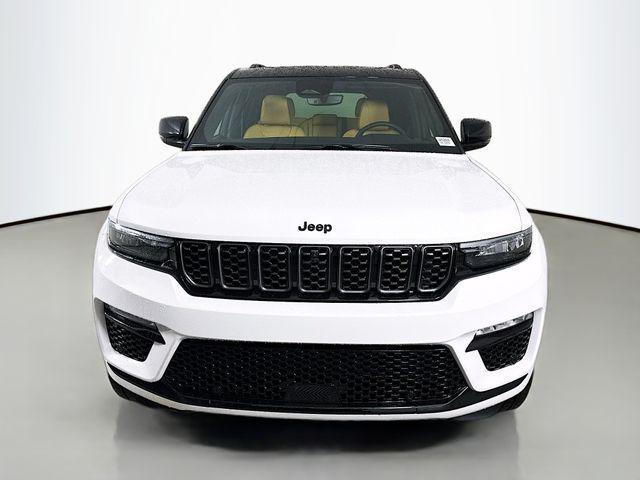 new 2025 Jeep Grand Cherokee car, priced at $56,080