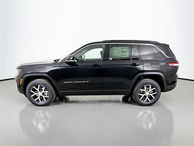 new 2025 Jeep Grand Cherokee car, priced at $39,295