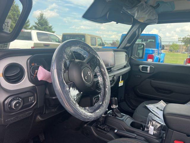 new 2025 Jeep Wrangler car, priced at $38,745