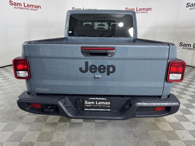 new 2025 Jeep Gladiator car, priced at $38,385