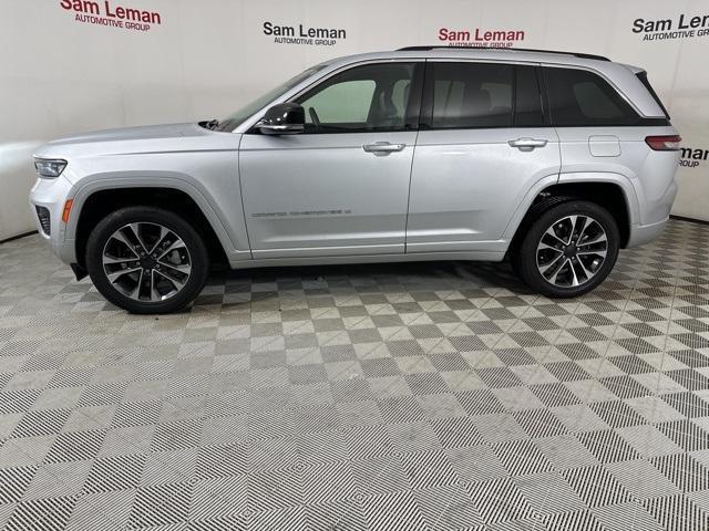 used 2022 Jeep Grand Cherokee car, priced at $36,990