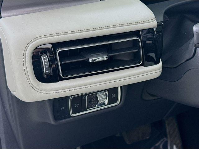 used 2025 Lincoln Aviator car, priced at $62,595