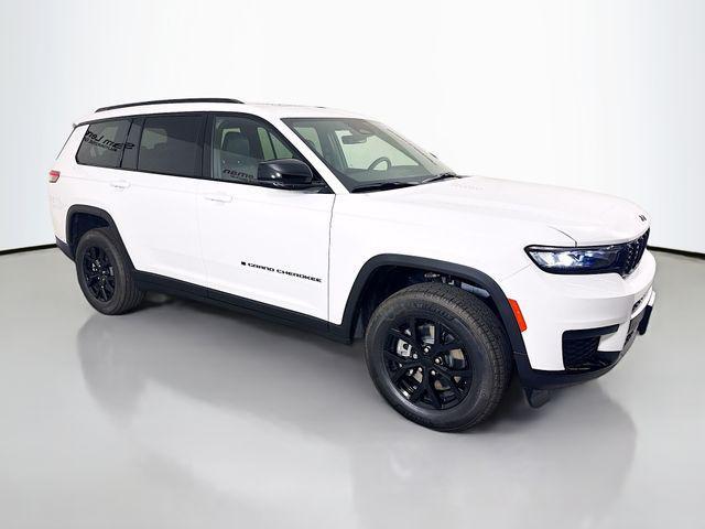 new 2025 Jeep Grand Cherokee L car, priced at $41,135