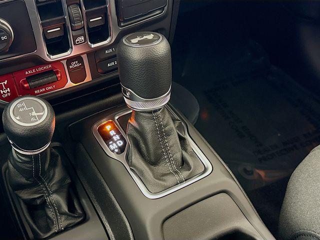 new 2025 Jeep Wrangler car, priced at $52,370