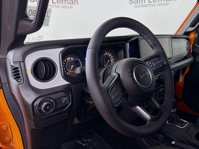 new 2025 Jeep Wrangler car, priced at $52,370