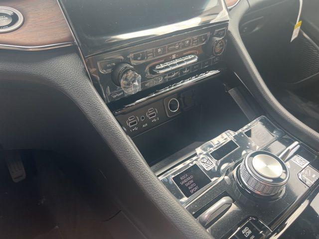 new 2025 Jeep Grand Cherokee car, priced at $54,055