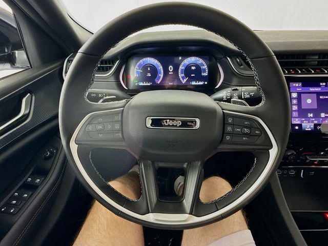 new 2025 Jeep Grand Cherokee L car, priced at $42,725