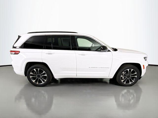 new 2025 Jeep Grand Cherokee car, priced at $51,790