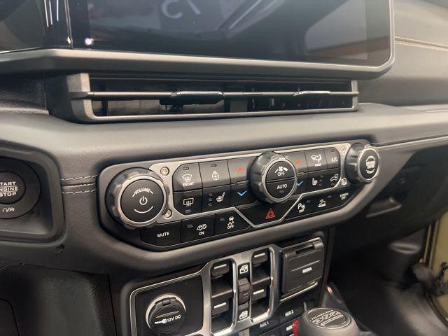 new 2025 Jeep Wrangler car, priced at $101,495
