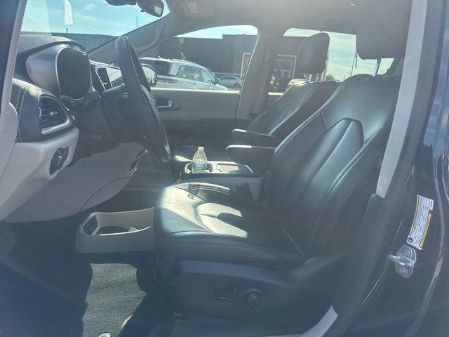 used 2023 Chrysler Pacifica car, priced at $24,677