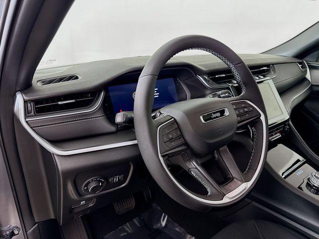 new 2025 Jeep Grand Cherokee L car, priced at $38,420