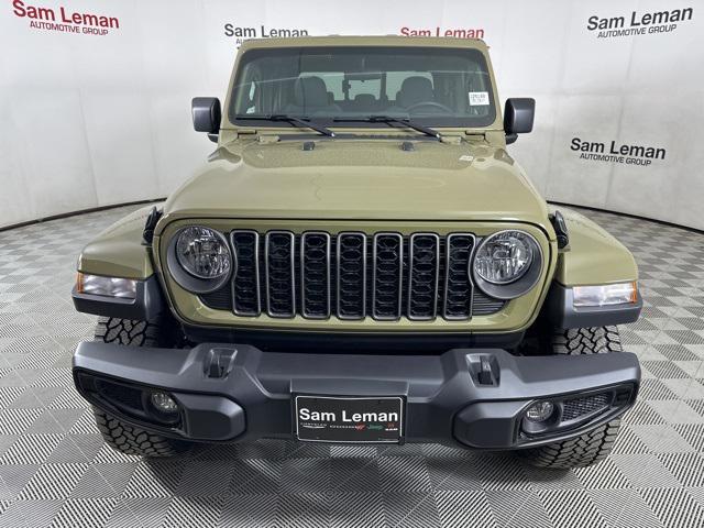 new 2025 Jeep Gladiator car, priced at $38,385