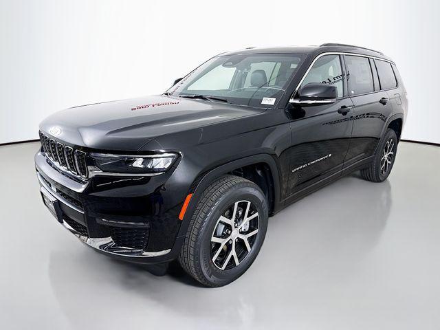 new 2025 Jeep Grand Cherokee L car, priced at $42,495