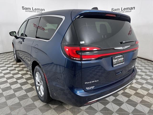 new 2025 Chrysler Pacifica car, priced at $39,635