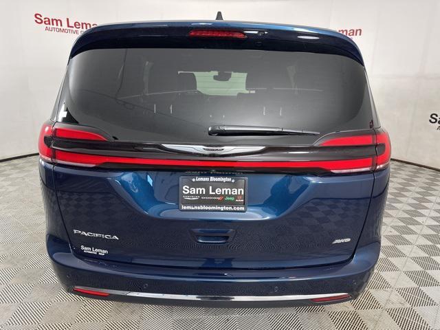 new 2025 Chrysler Pacifica car, priced at $39,635