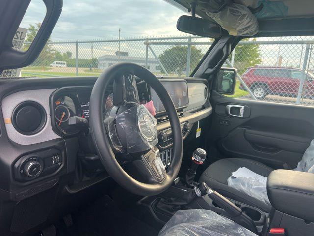 new 2025 Jeep Wrangler car, priced at $31,150