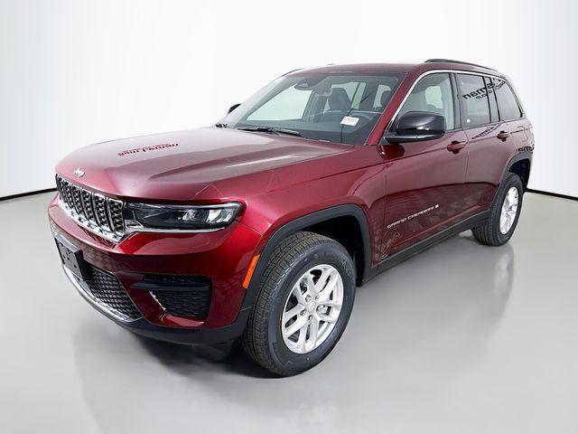 new 2025 Jeep Grand Cherokee car, priced at $36,470