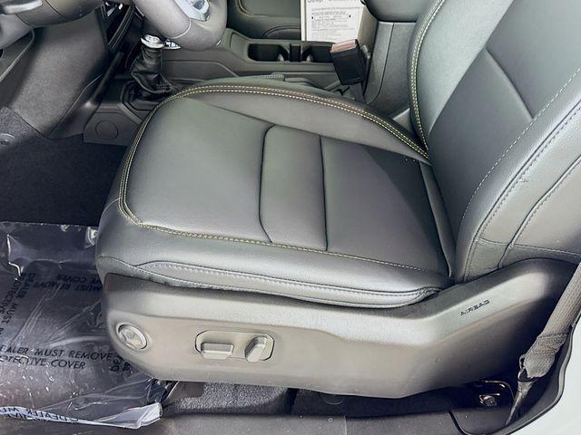 new 2025 Jeep Wrangler car, priced at $48,525