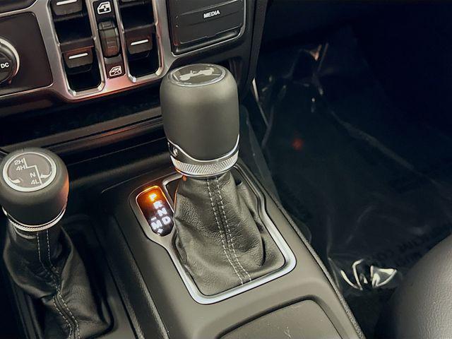 new 2025 Jeep Wrangler car, priced at $48,525
