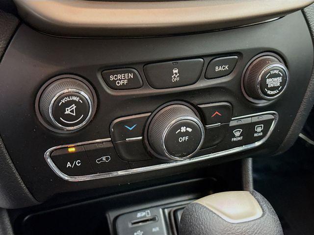 used 2016 Jeep Cherokee car, priced at $10,877