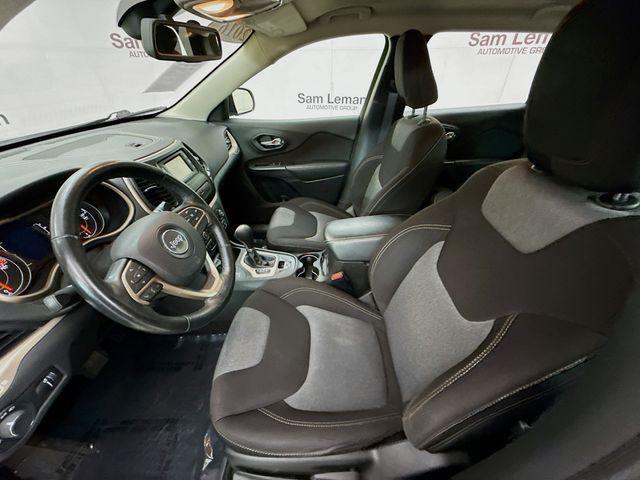 used 2016 Jeep Cherokee car, priced at $10,877