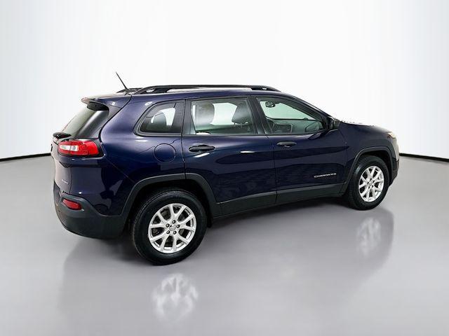 used 2016 Jeep Cherokee car, priced at $10,877