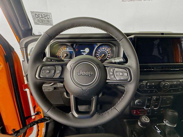 new 2025 Jeep Gladiator car, priced at $43,880