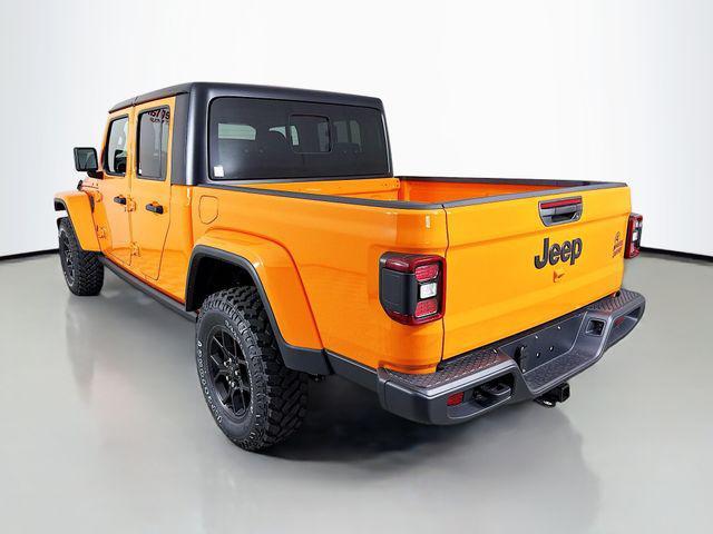 new 2025 Jeep Gladiator car, priced at $43,880