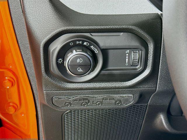 new 2025 Jeep Gladiator car, priced at $43,880