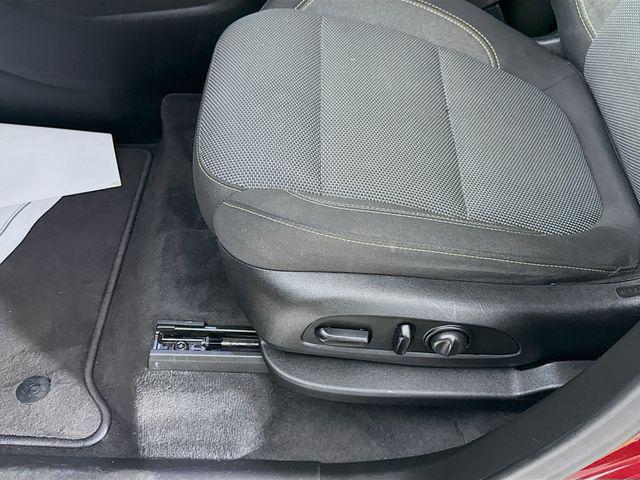 used 2019 Chevrolet Traverse car, priced at $19,788