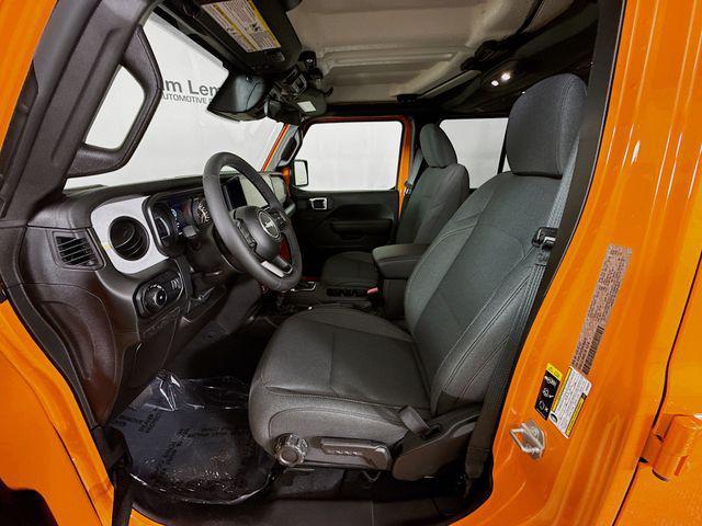 new 2025 Jeep Wrangler car, priced at $43,375