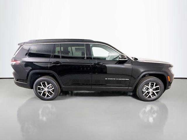 new 2025 Jeep Grand Cherokee L car, priced at $45,110