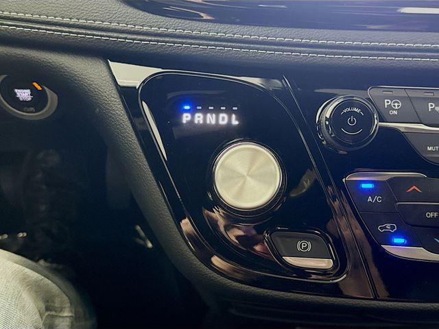 new 2025 Chrysler Pacifica car, priced at $40,220