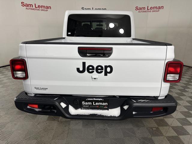 new 2025 Jeep Gladiator car, priced at $37,790