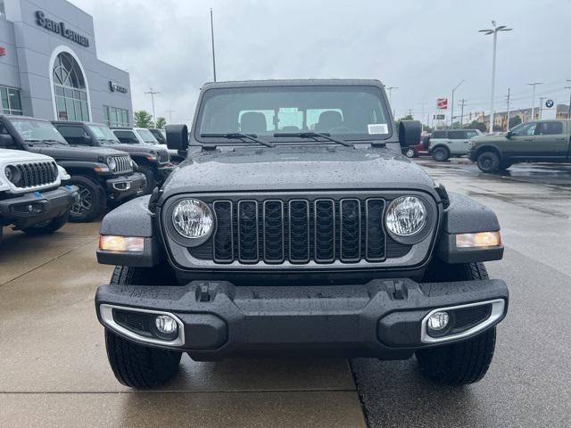 new 2024 Jeep Gladiator car, priced at $37,770