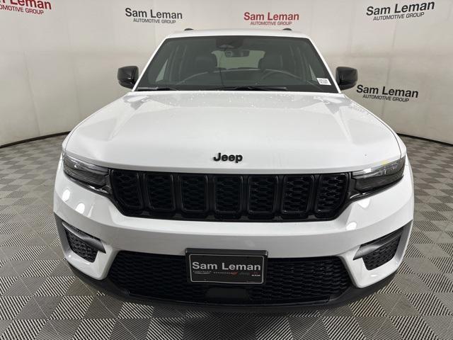 new 2025 Jeep Grand Cherokee car, priced at $39,430