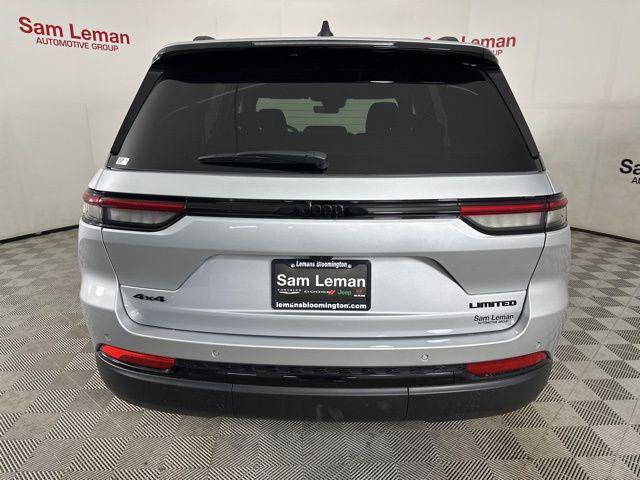 new 2025 Jeep Grand Cherokee car, priced at $42,020