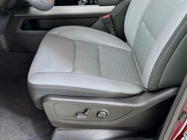 used 2025 Ram 1500 car, priced at $43,850